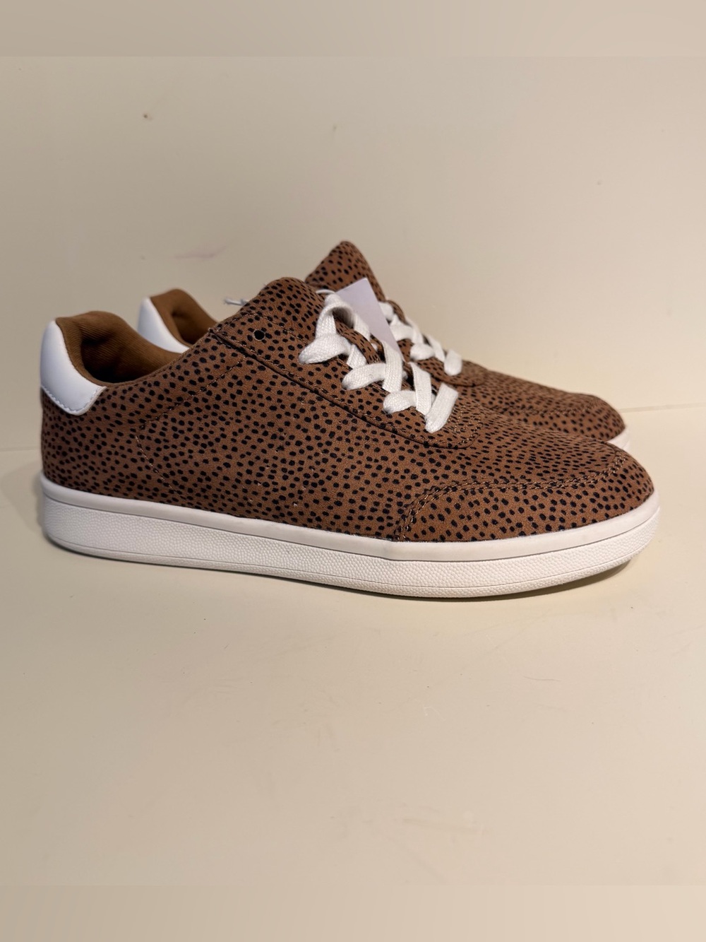NEW OLD NAVY Brown Leopard Print Low-Top Sneakers with White Accents